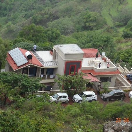 Malhar Bungalow بانتشجانى المظهر الخارجي الصورة