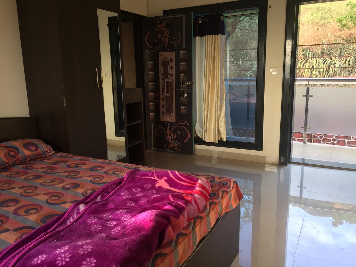 Malhar Bungalow بانتشجانى المظهر الخارجي الصورة