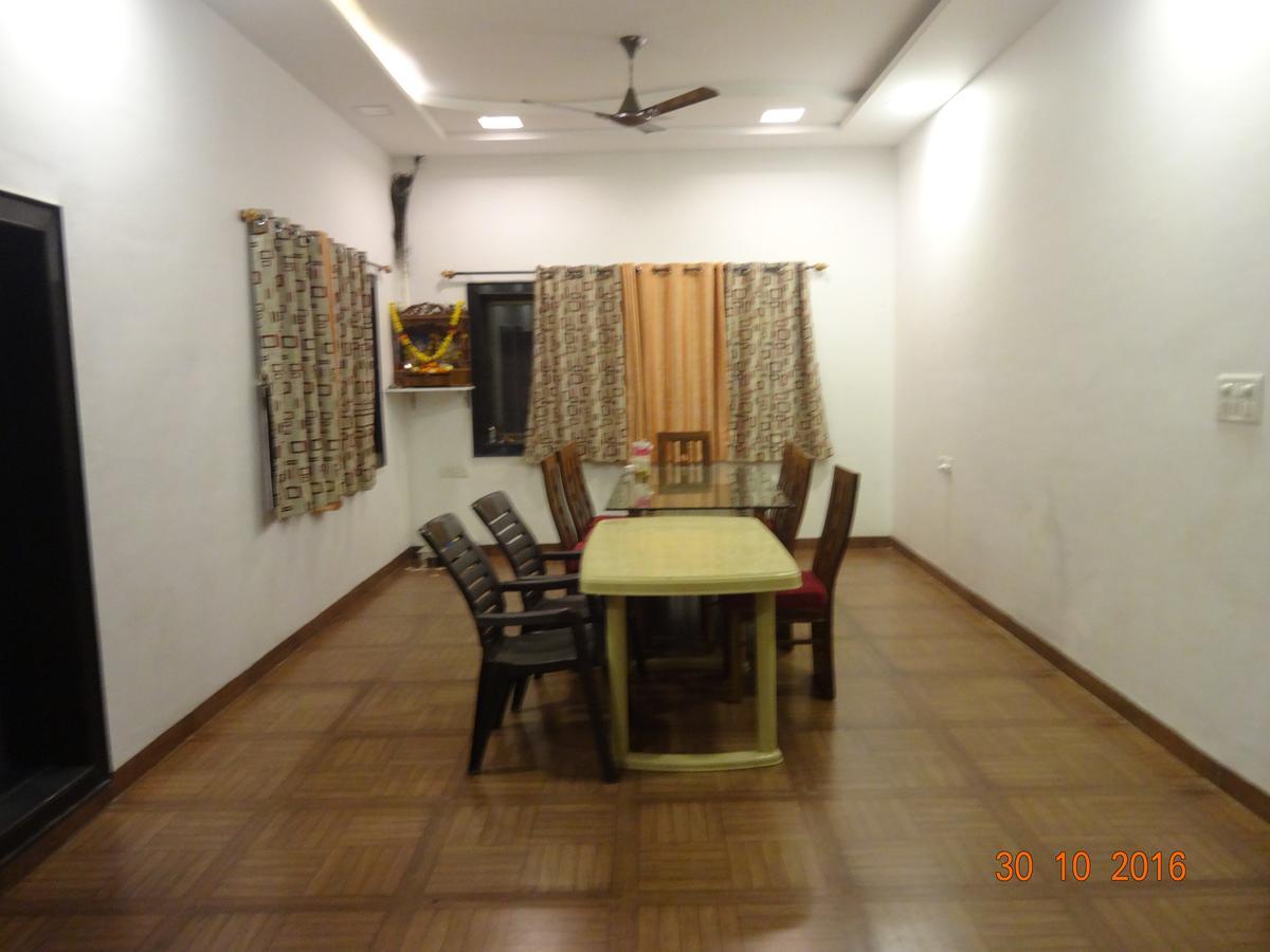 Malhar Bungalow بانتشجانى المظهر الخارجي الصورة