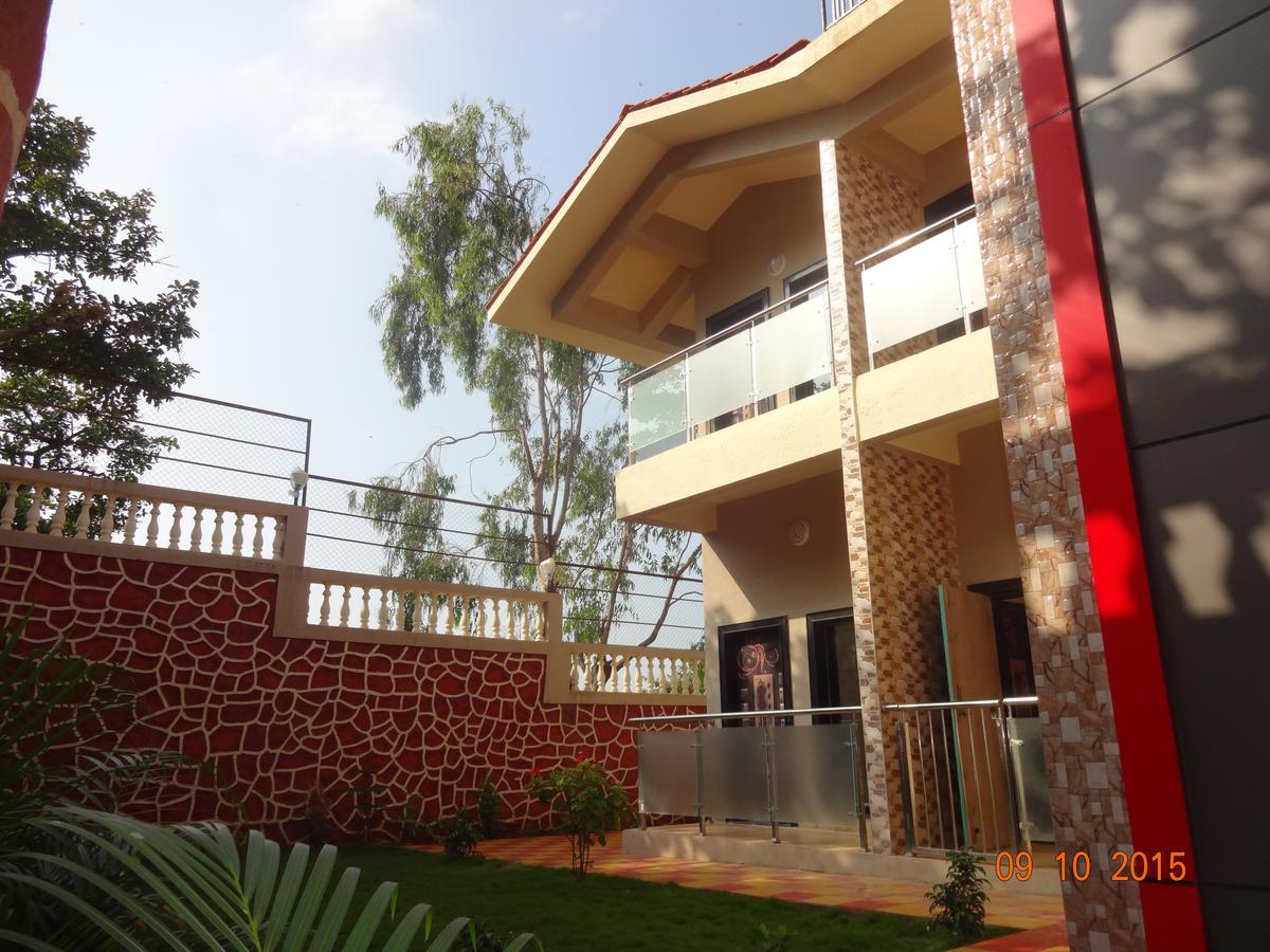 Malhar Bungalow بانتشجانى المظهر الخارجي الصورة