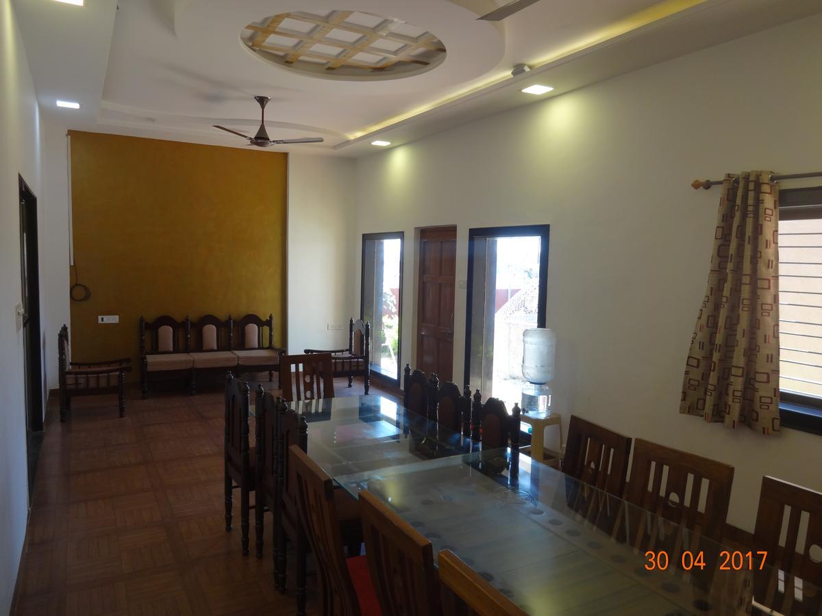 Malhar Bungalow بانتشجانى المظهر الخارجي الصورة