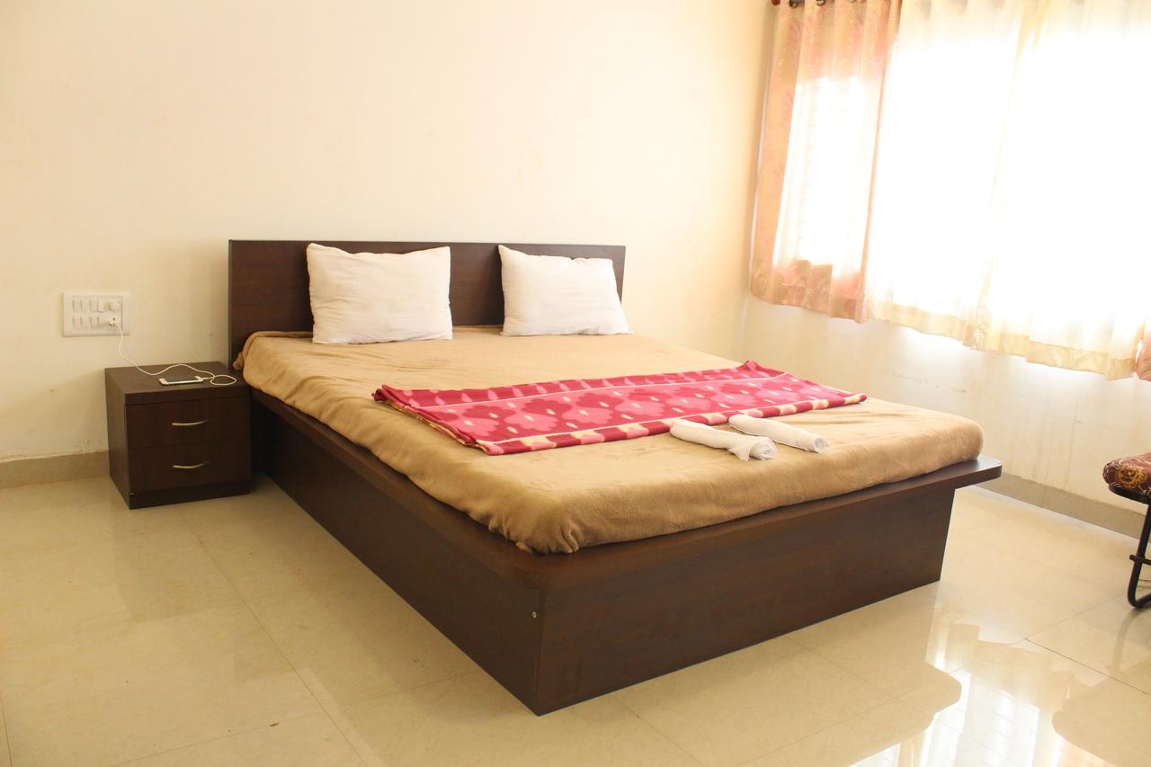 Malhar Bungalow بانتشجانى المظهر الخارجي الصورة