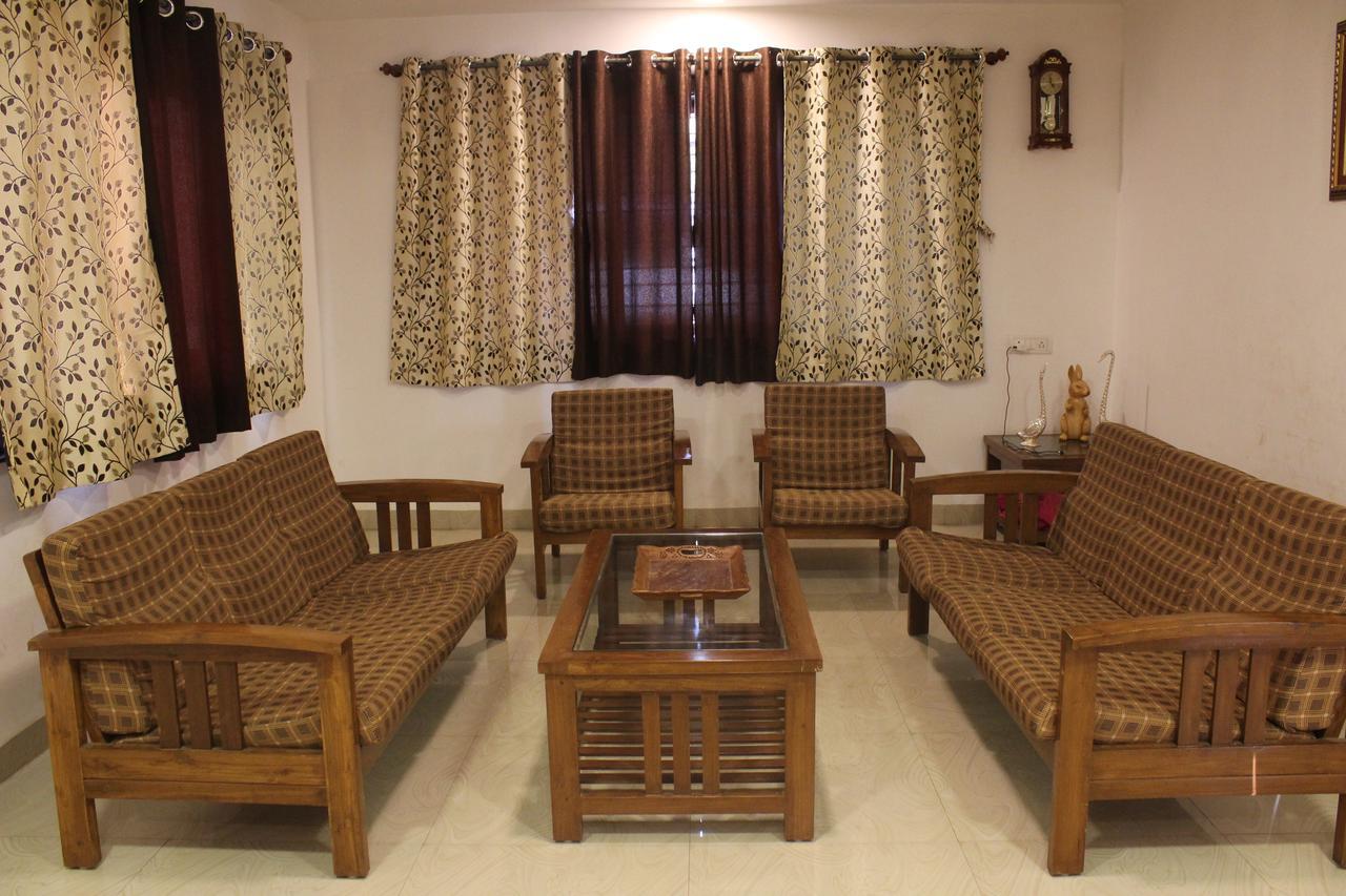 Malhar Bungalow بانتشجانى المظهر الخارجي الصورة