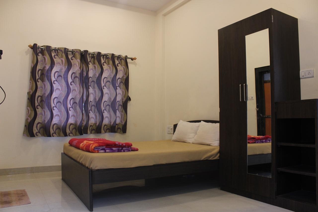 Malhar Bungalow بانتشجانى المظهر الخارجي الصورة